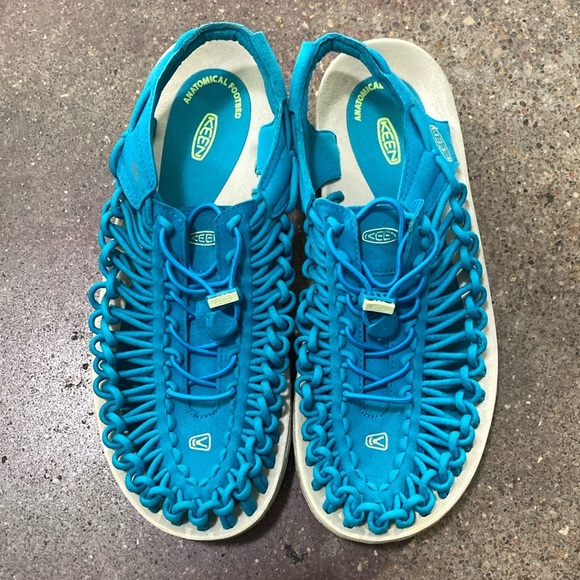 Keen Blue Woven Sandals - Picture 1 of 4